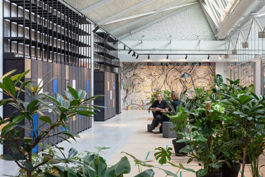 keynius smart office lockers 2023